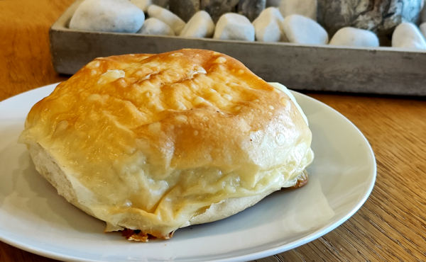 Weiches Käsebrötchen