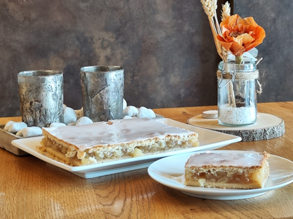 Apfelkuchen Ged.  1/8