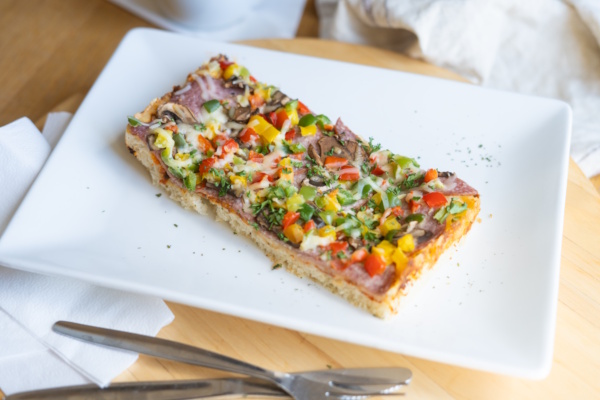 Focaccia Salami Stück