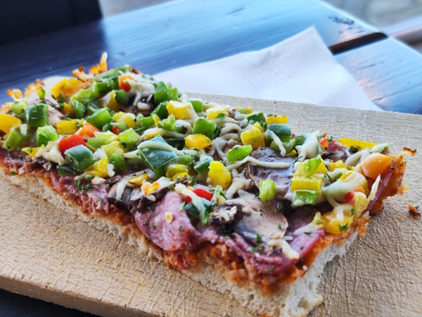 Focaccia Salami Stück